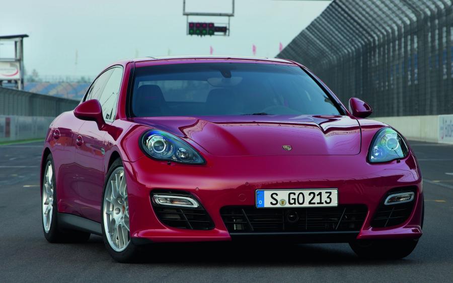  Porsche Panamera GTS 2011 года  (фото 45 из 81)